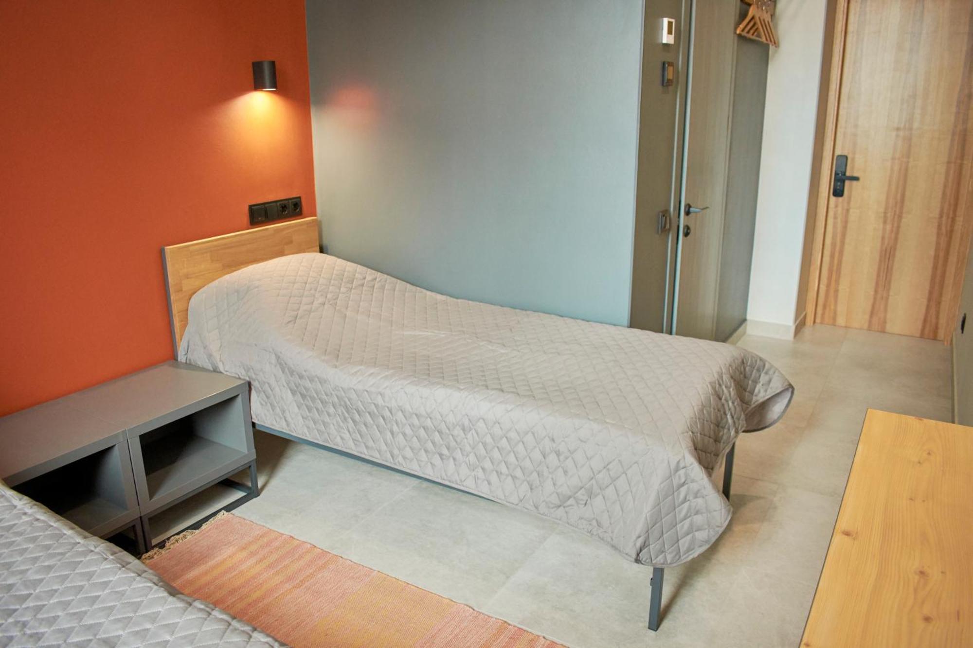 Hotel Florian à Kamianets-Podilsky Extérieur photo
